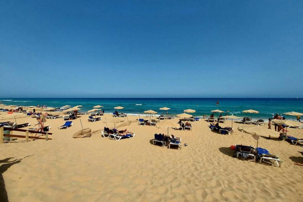 Amplio Apartamento En La Playa Del Esquinzo Jandia  Luaran gambar